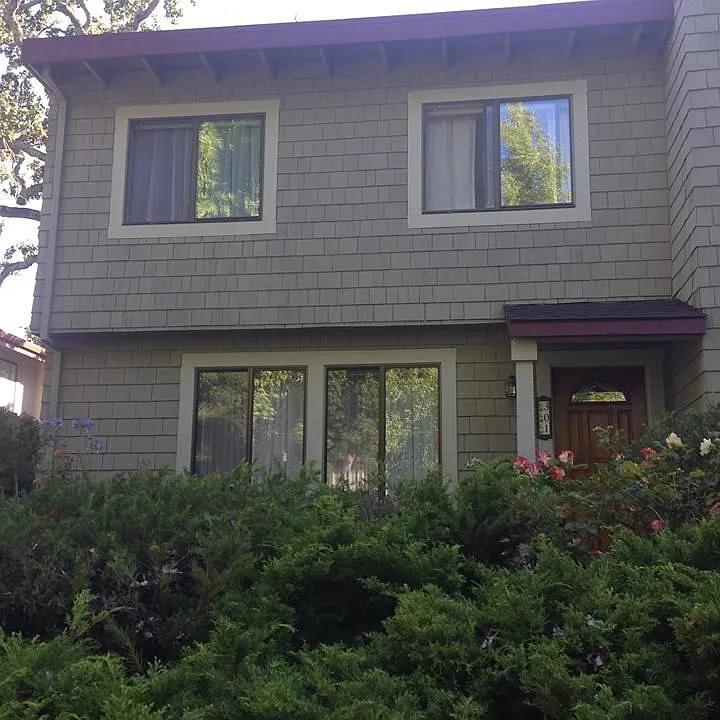 301 Scotia Ln