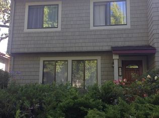 301 Scotia Ln, Novato, CA 94947