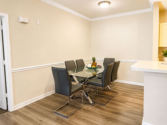 4th image of 14304 Fredricksburg Dr APT 409