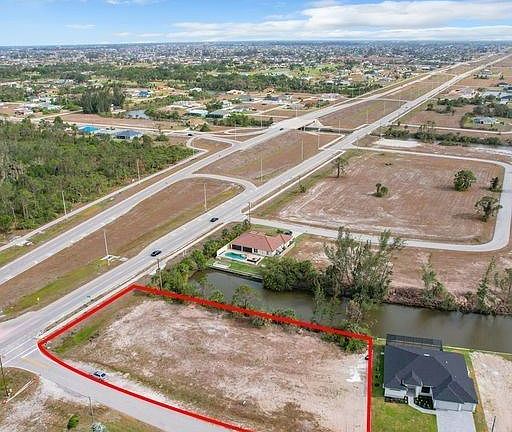 3rd image of 3202 NW 21st Ter