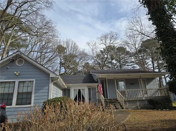4132 Summer Pl, Snellville, GA 30039