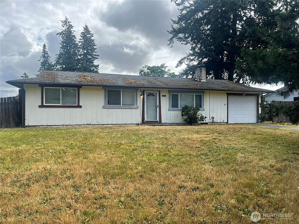 1st image of 19413 Crescent Drive E