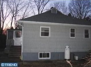 16 Peach Tree St, Jackson, NJ 08527