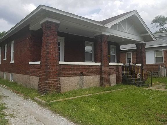 4th image of 419 N Wood River Ave