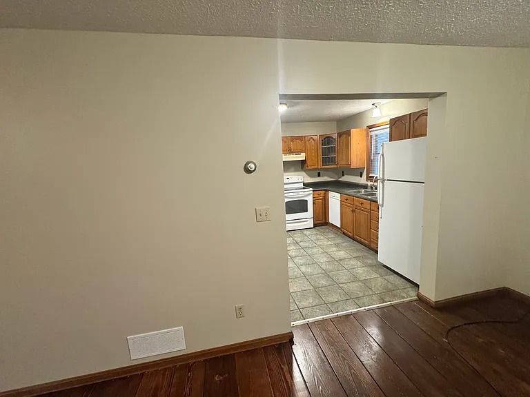 13 E Patrician Ct — Photo 4