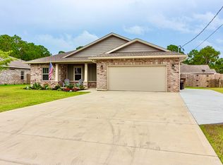 9209 Ridge Dr, Navarre, FL 32566