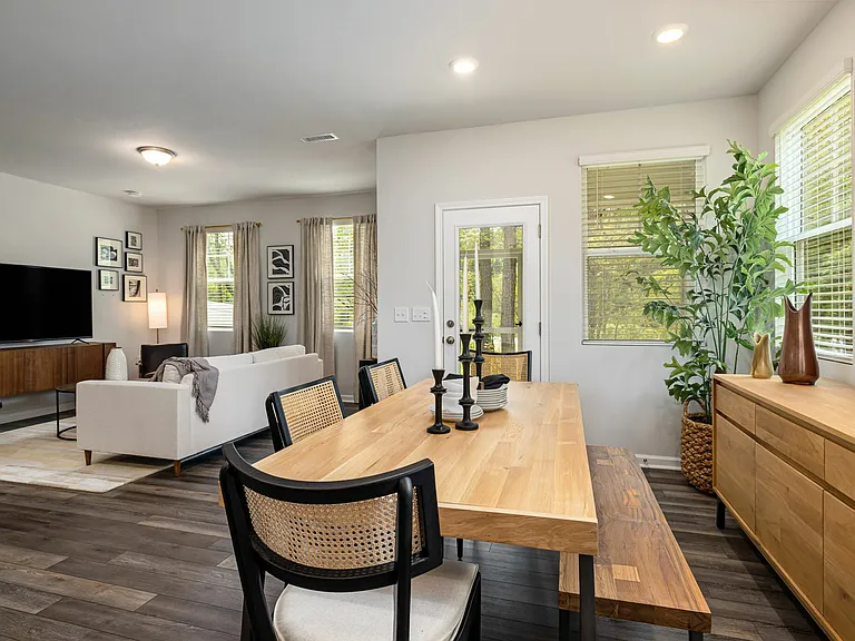 ABODE Reams Pointe