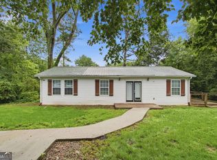211 1st St, Woodstock, GA 30188