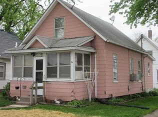 2439 4th Ave, Moline, IL 61265