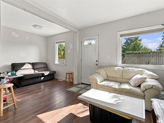 5th image of 2210 20th STREET W