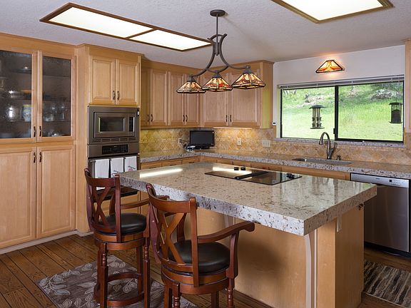 2nd image of 10123 Mallard Way