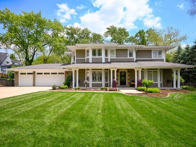 33 Sunset Ave, Glen Ellyn, IL, 60137