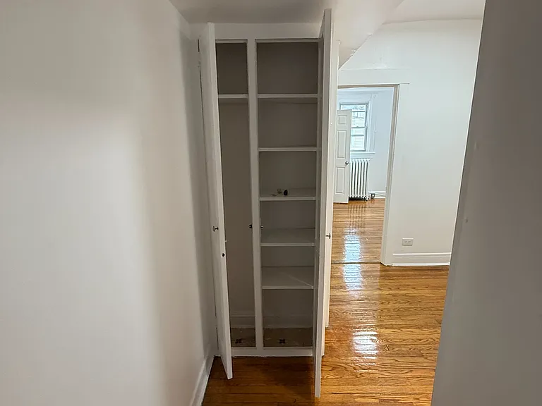 596 Warburton Ave #3S — Photo 10