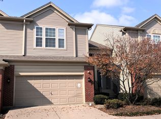 1473 Yellowstone Dr, Streamwood, IL 60107