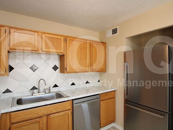 3rd image of 7713 E McKinley St