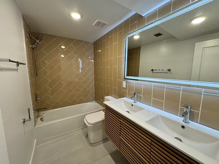 241 Palisade Ave #2 — Photo 16