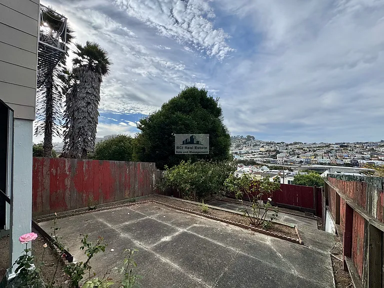 555 Silver Ave — Photo 14