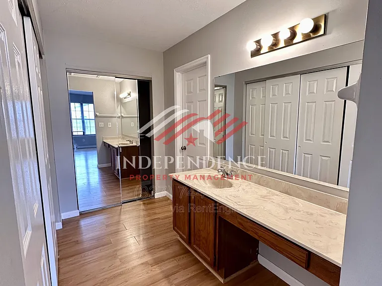 2385 Fieldstone Cir — Photo 10