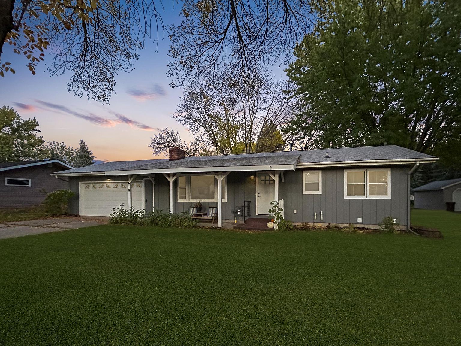1618 N 5th St, Montevideo, MN 56265 Zillow