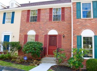 2 Cumberland Ct, Peekskill, NY 10566