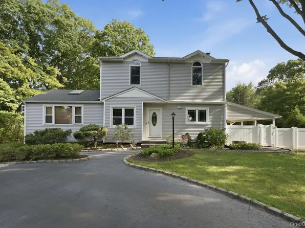 830 Terry Road, Hauppauge, NY 11788