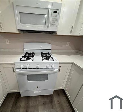 3rd image of 34 Hartwell St #B