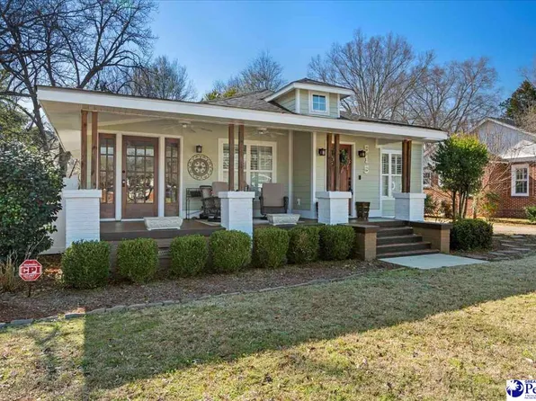 515 W College Ave, Hartsville, SC 29550