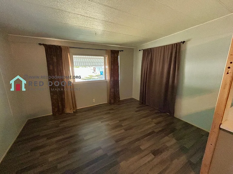 3806 Vigilante Dr — Photo 3