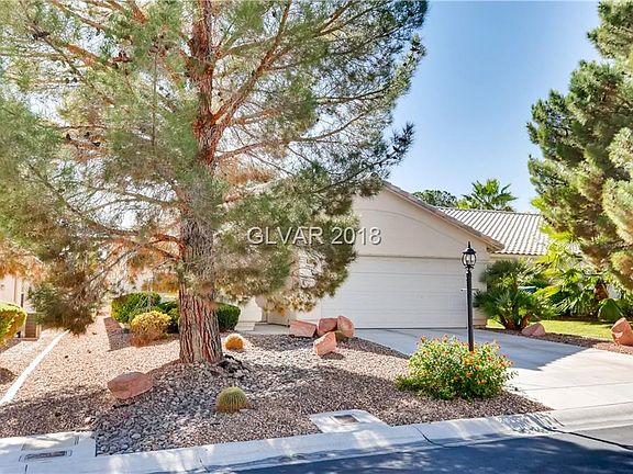 3rd image of 4961 Cedar Lawn Way