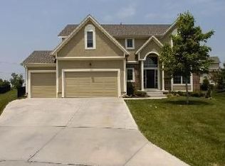 19642 W 97 Trl, Lenexa, KS 66220