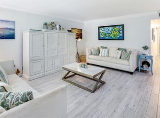 766 Central Ave APT 117, Naples, FL 34102