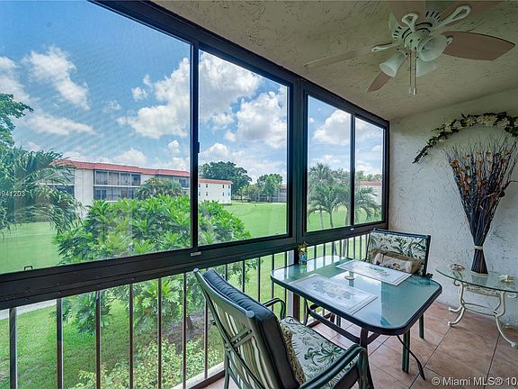 3rd image of 371 S Hollybrook Dr APT 208