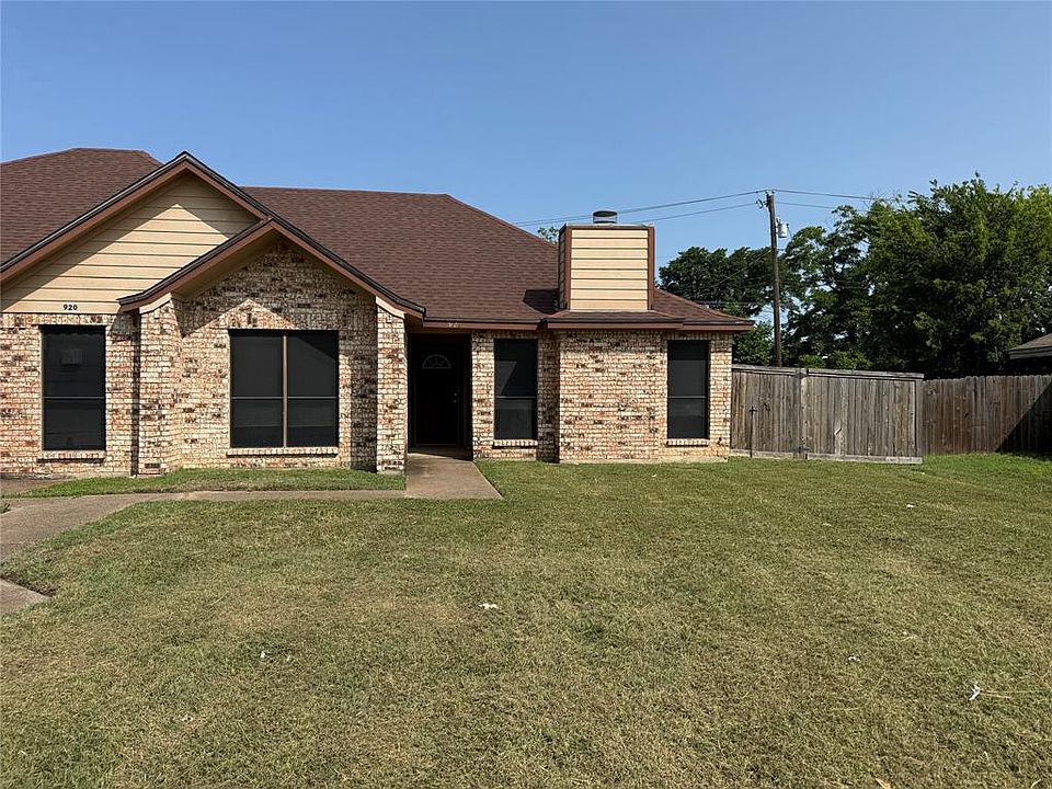 1st image of 922 Westover Dr