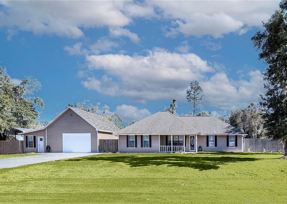 1st image of 126 Windsor Cir
