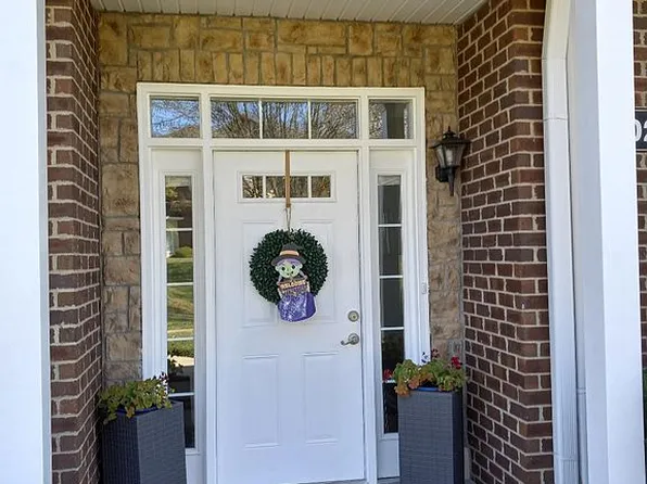 10208 Overlook Meadows Pl, Louisville, KY 40291