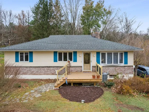 707 Stratmill Rd, Binghamton, NY 13904