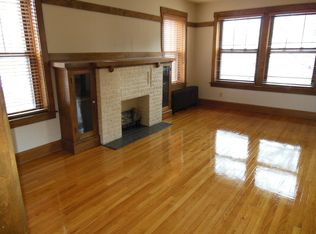 3948 W Waveland Ave #2, Chicago, IL 60618