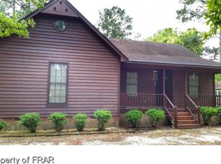 985 Line Rd, Cameron, NC 28326