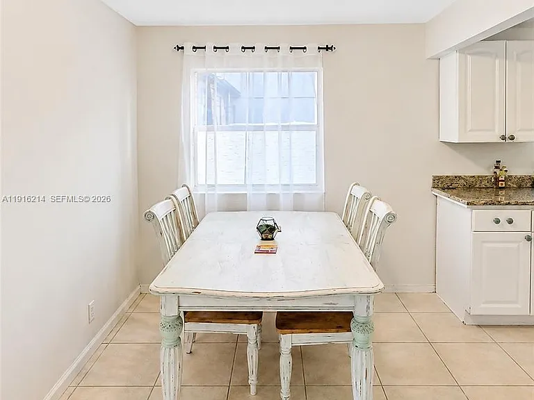 116 Tuscany Ln #116-B — Photo 7