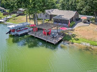 11178 Catatoga Dr, Plainview, IL 62685