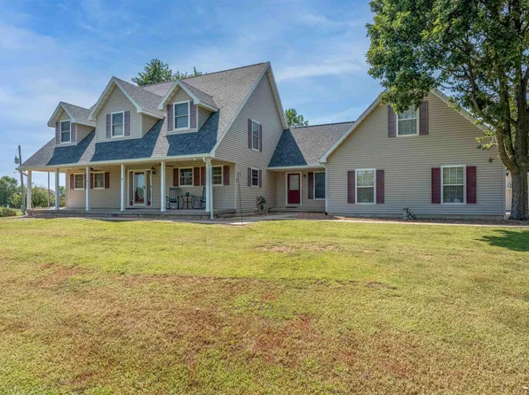 32350 Cummings Rd, Sedalia, MO 65301
