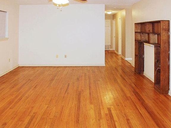 3rd image of 6123 NW Dearborn Ave