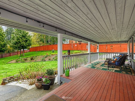 3rd image of 2700 SE Arthur Ct
