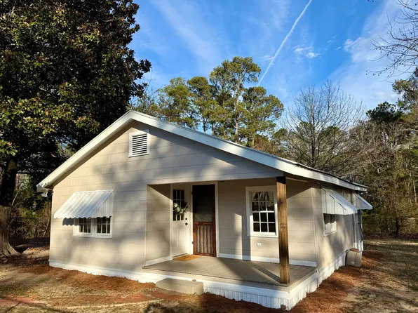 2279 Jeff Davis School Rd, Meridian, MS 39301