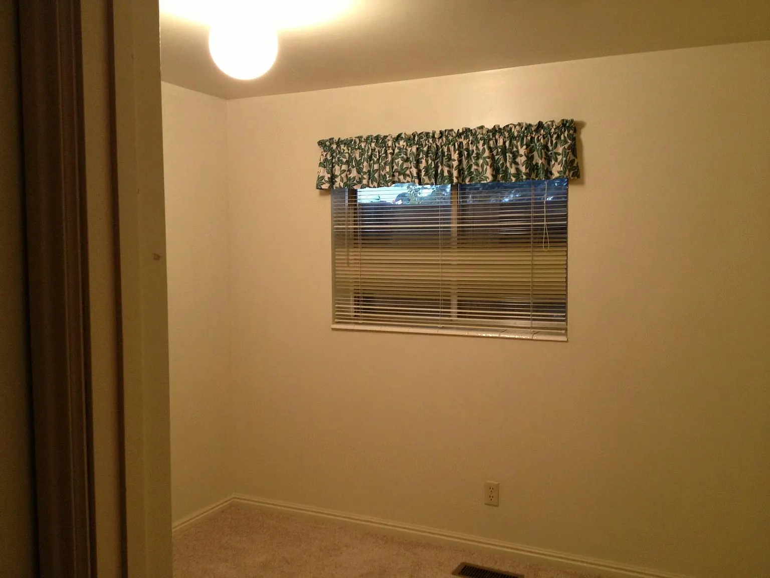 2411 Lily Langtry Ct — Photo 3