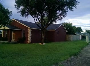 600 S Cornell Ave, Fritch, TX 79036