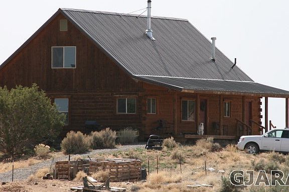 2nd image of 15 S Trail Canyon Dr