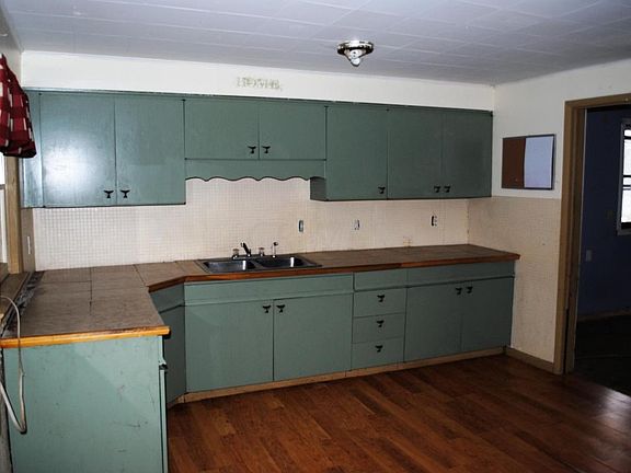 5th image of 8880 Lancaster Thornville Rd NE