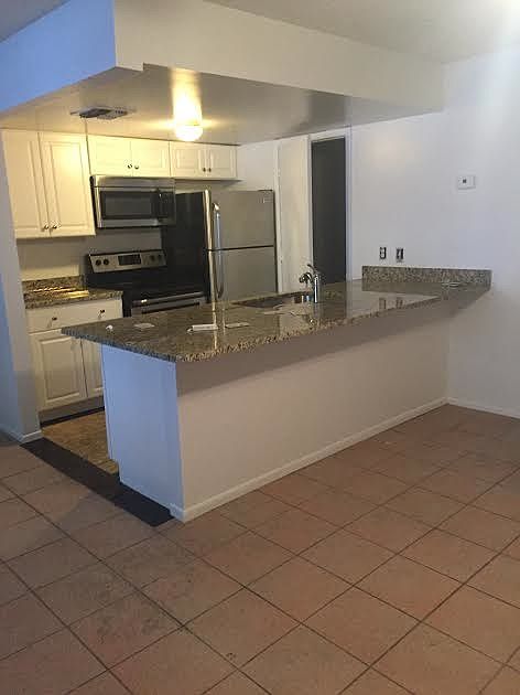 2nd image of 433 W New England Ave APT 108