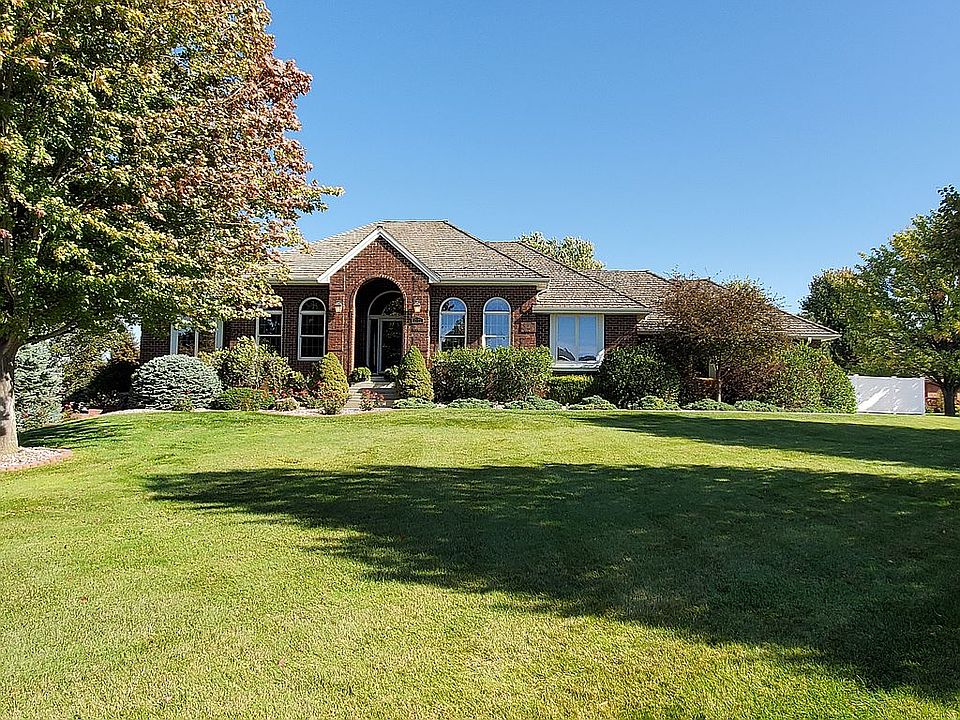 2nd image of 2407 W 44th Street Pl